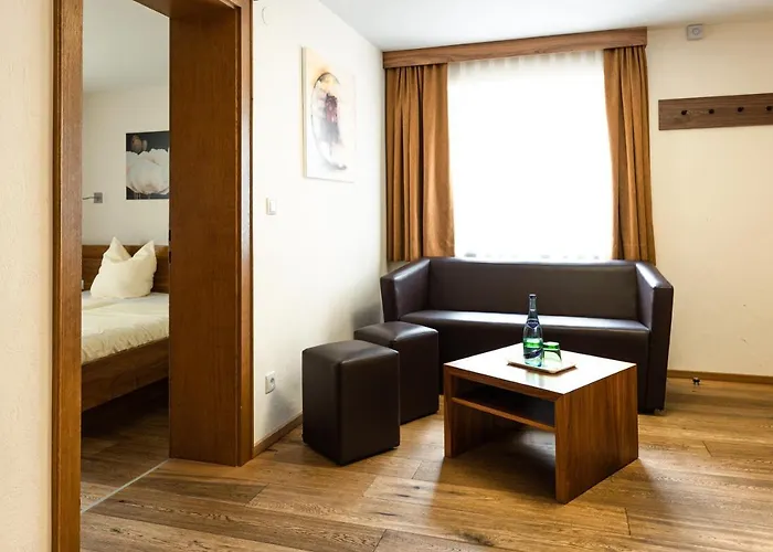 Edelweiss 4*