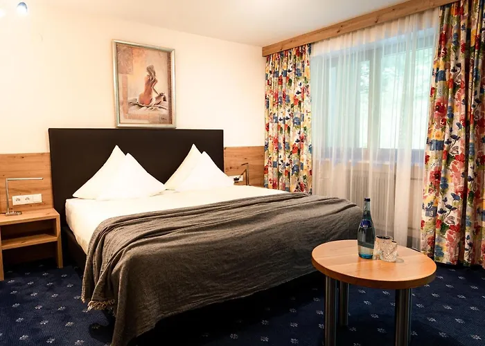 Edelweiss 4*
